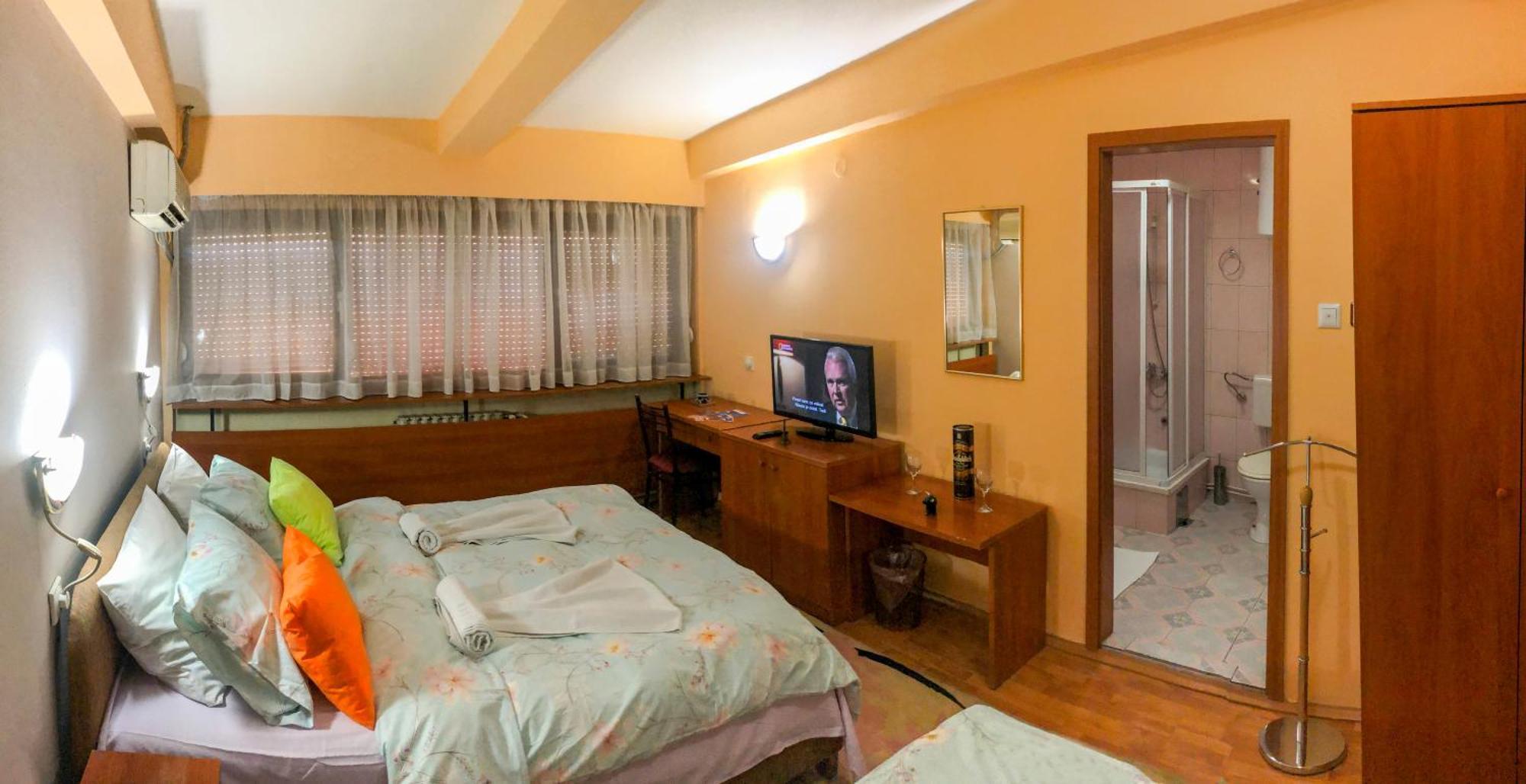 Hotel Square Skopje Exteriér fotografie