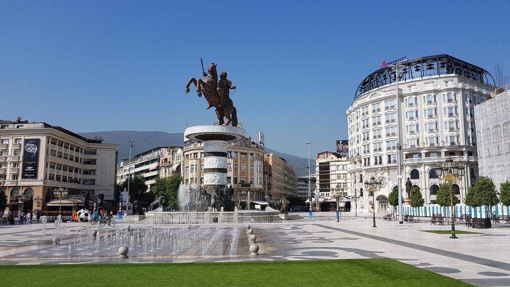 Hotel Square Skopje Exteriér fotografie