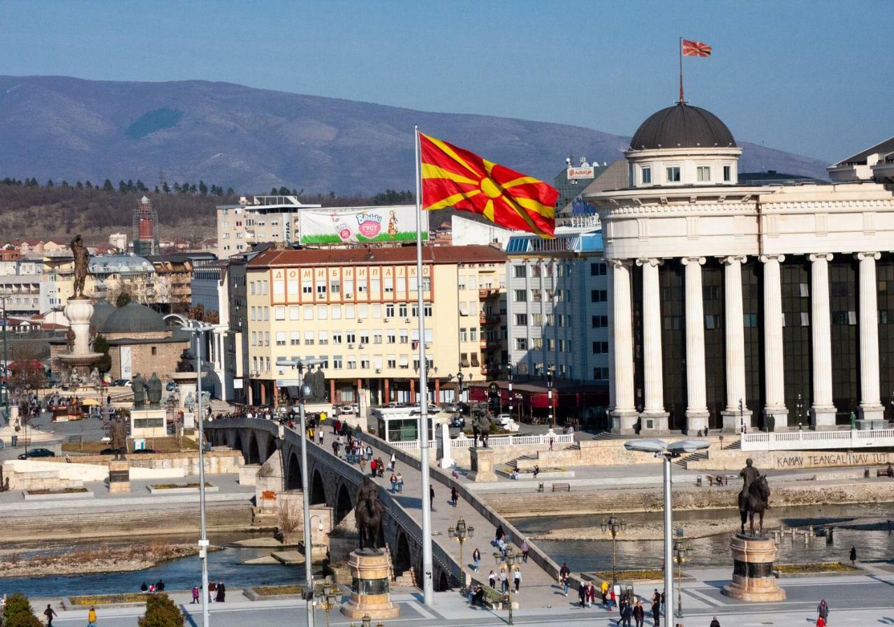 Hotel Square Skopje Exteriér fotografie