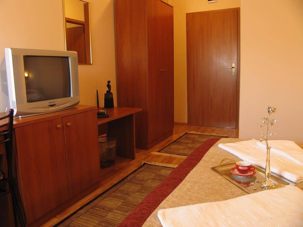 Hotel Square Skopje Exteriér fotografie